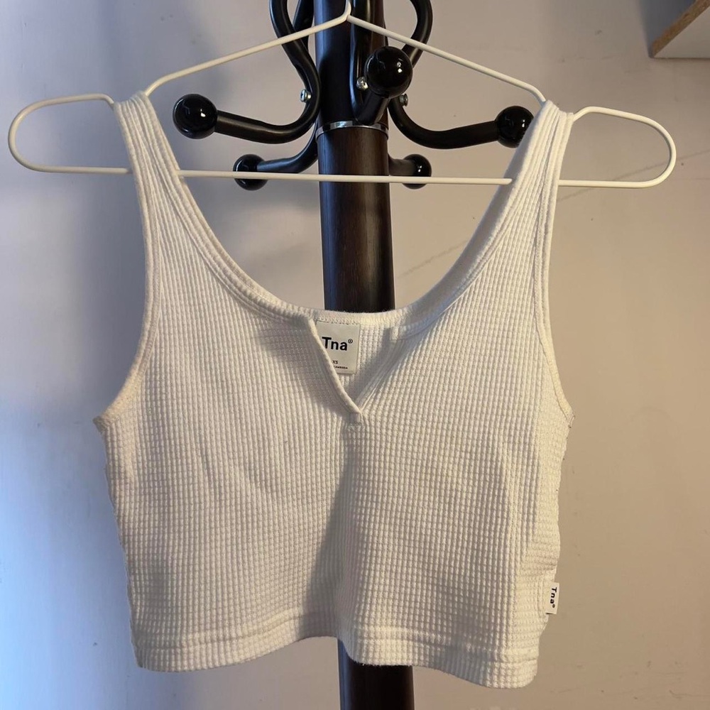 aritzia tna cropped tank